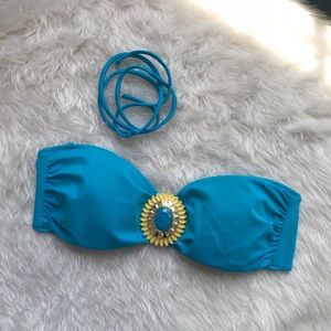 Strapless VS bikini top